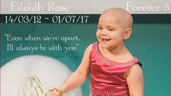 Be gai 5 tuoi lam dam cuoi voi ban than truoc khi qua doi hinh anh 5