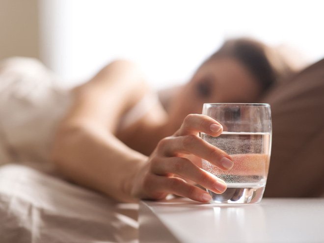 Để tránh bệnh dạ dày tấn công, hãy nhớ áp dụng 7 bí quyết đơn giản này trước - Ảnh 1.