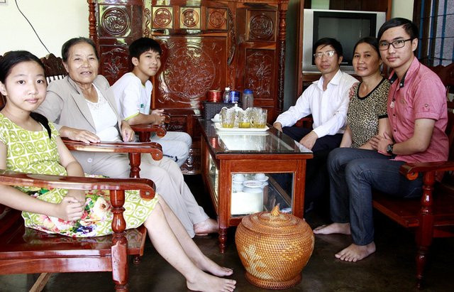 Gia đình luôn là điểm tựa cho Ngọc.