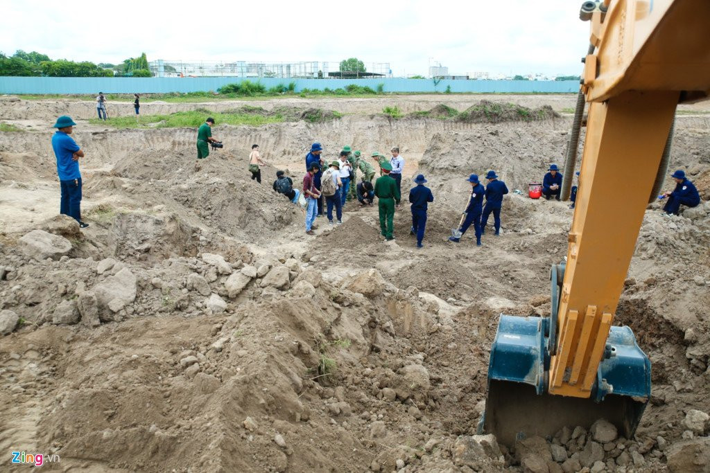 Nhieu di vat nghi cua liet si duoc tim thay o san bay Tan Son Nhat hinh anh 8