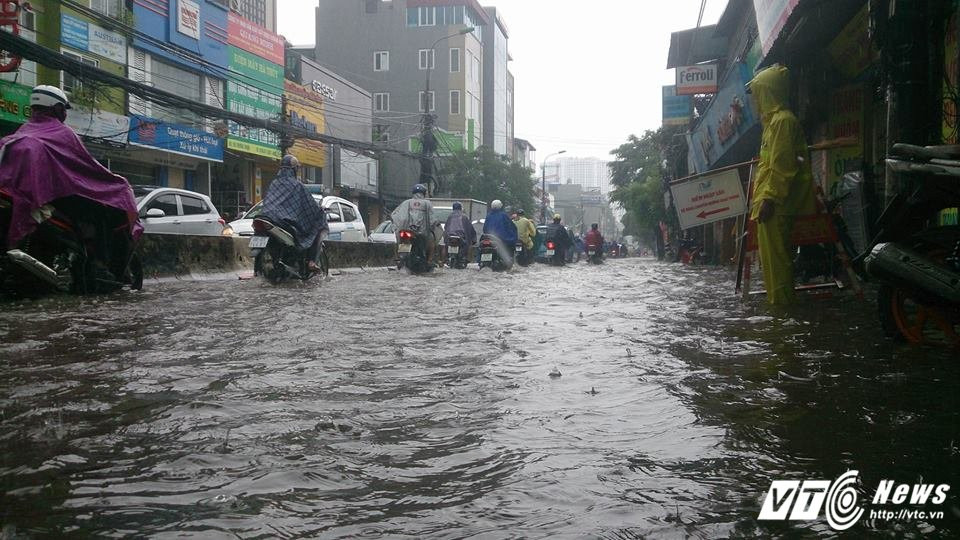 20179795_1097676210335574_724687854_n 3