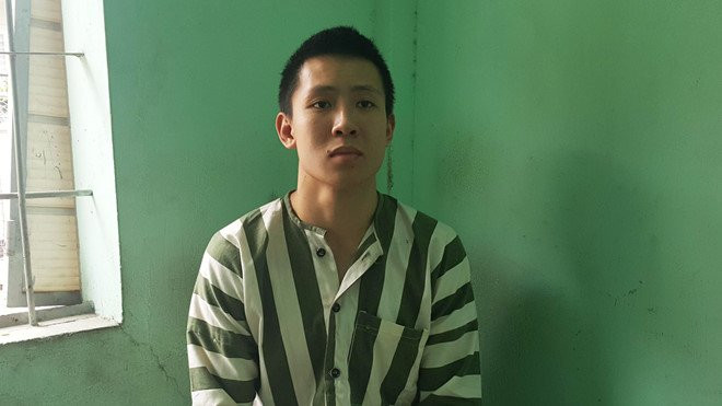 9X siet co xe om bang the vo Jin-jitsu bi tam than hinh anh 1