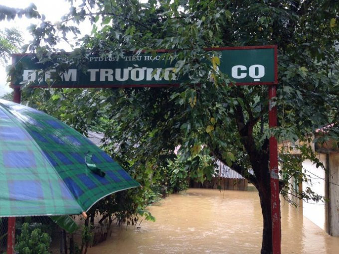 Điểm trường mâm non Nà Cọ cũng bị ngập nặng.