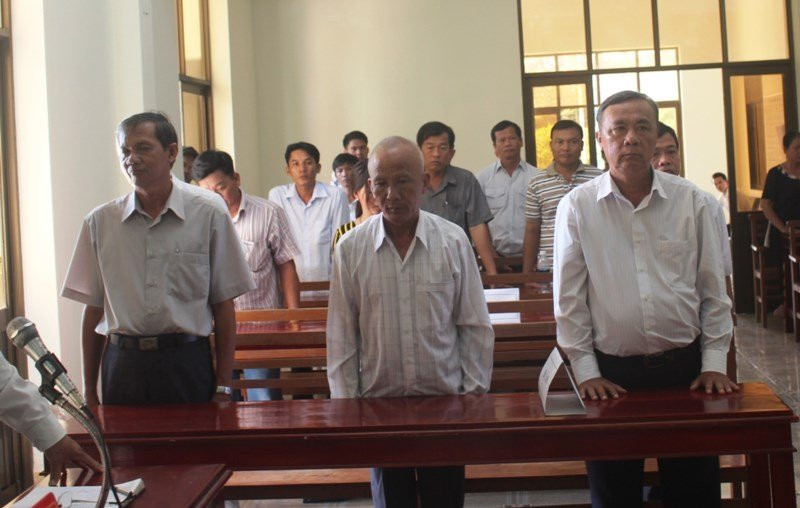 Nguyên PGĐ Sở Nông nghiệp Bến Tre bị phạt 3 năm tù - ảnh 1