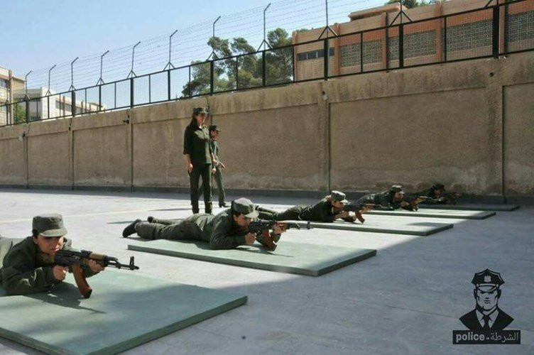 Chum anh nu canh sat Syria xinh dep “kho luyen” o Damascus-Hinh-6