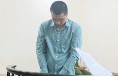 Tai xe taxi hiep dam be gai 13 tuoi ngat xiu tai toa hinh anh 1