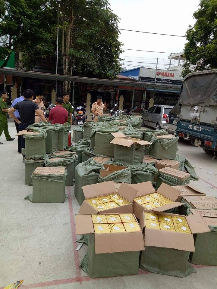 21741519_1250033721769391_1114598358_n 3