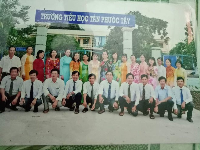 Dieu chuyen 4 giao vien va hieu truong vu to cao tieu cuc hinh anh 1