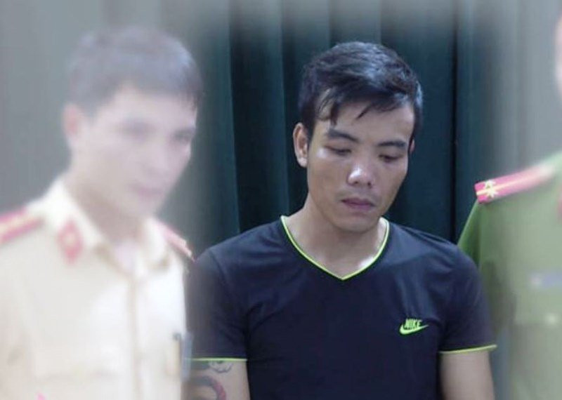 9X đi SH chở 20 bánh heroin rút dao chống cảnh sát - ảnh 1