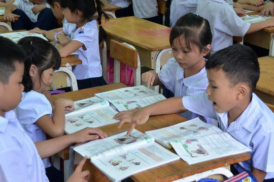 Cam day noi dung ngoai sach giao khoa hinh anh 1