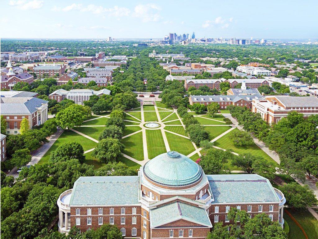 Nhung truong dai hoc co kinh, dep nhat tai My hinh anh 5