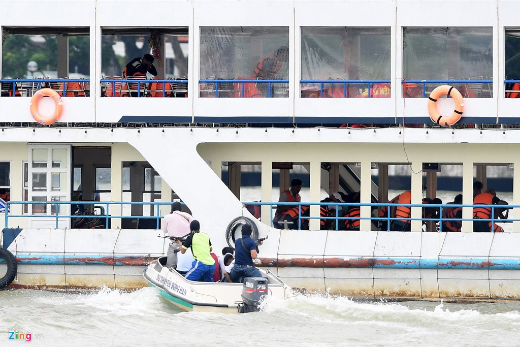 Dien tap chong khung bo tren song Han bao ve APEC 2017 hinh anh 11