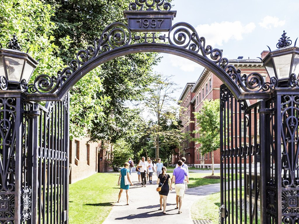 Nhung 'lo san xuat' ty phu hang dau o My hinh anh 5