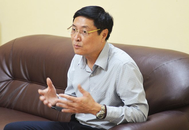 Hieu truong THPT Viet Duc: Bai hoc lam nguoi tu loi chao o cong truong hinh anh 2