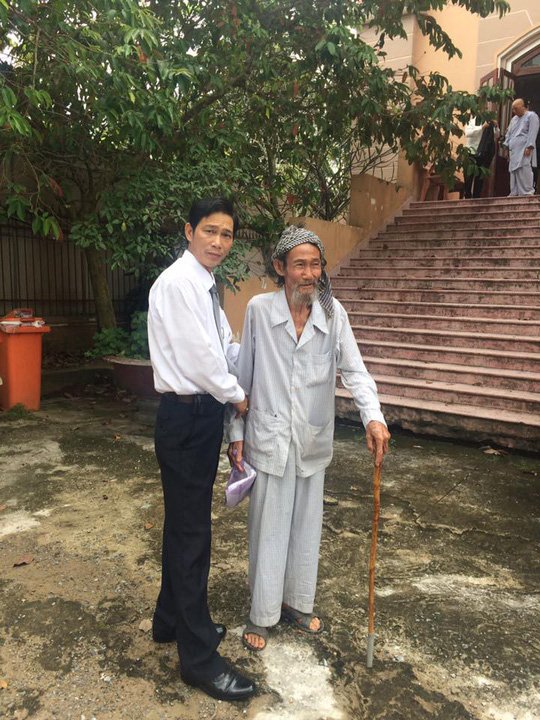 Lý do “sốc” khiến cụ ông 84 tuổi bị con ruột quyết đòi bỏ tù - Ảnh 2.