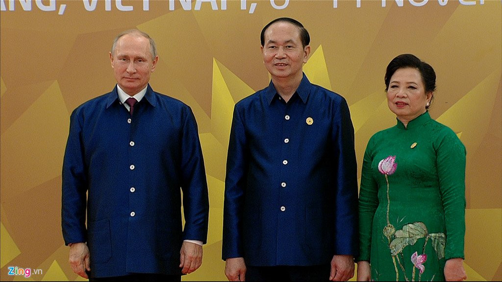 Chu tich nuoc Tran Dai Quang chu tri tiec chieu dai lanh dao APEC hinh anh 6