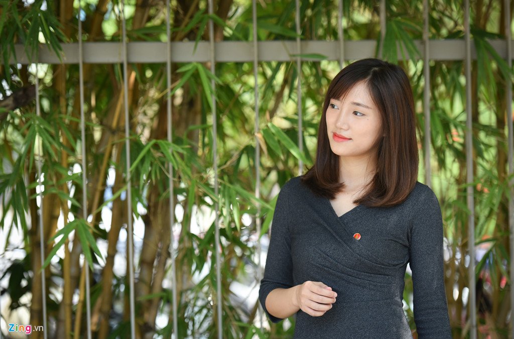 Nhung co giao 9X xinh dep, sanh dieu o truong Marie Curie hinh anh 10