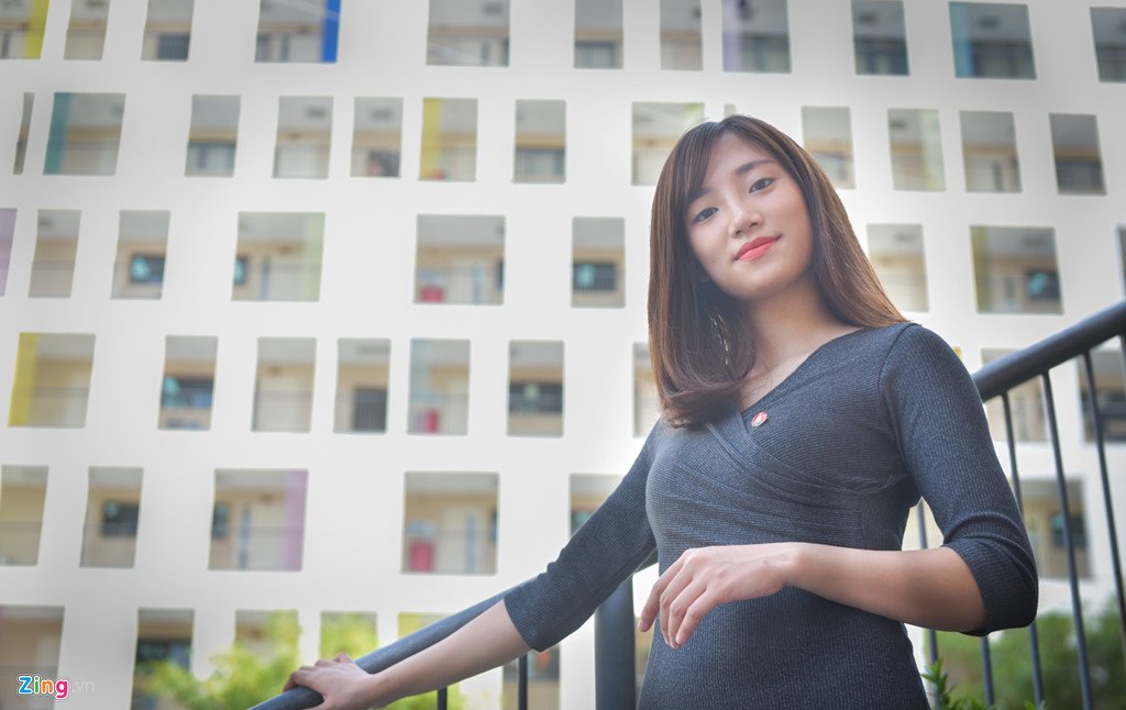 Nhung co giao 9X xinh dep, sanh dieu o truong Marie Curie hinh anh 12