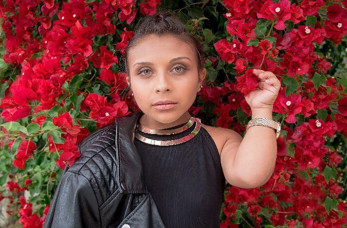 Chi cao 1m, co gai 21 tuoi van tu tin theo duoi giac mo nguoi mau hinh anh 4