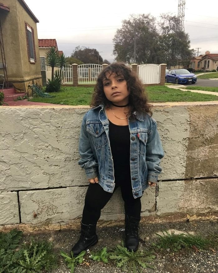 Chi cao 1m, co gai 21 tuoi van tu tin theo duoi giac mo nguoi mau hinh anh 6