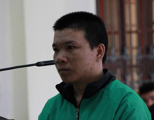 Xin ngu nho, nam thanh nien bit mieng hiep dam be gai 13 tuoi hinh anh 1