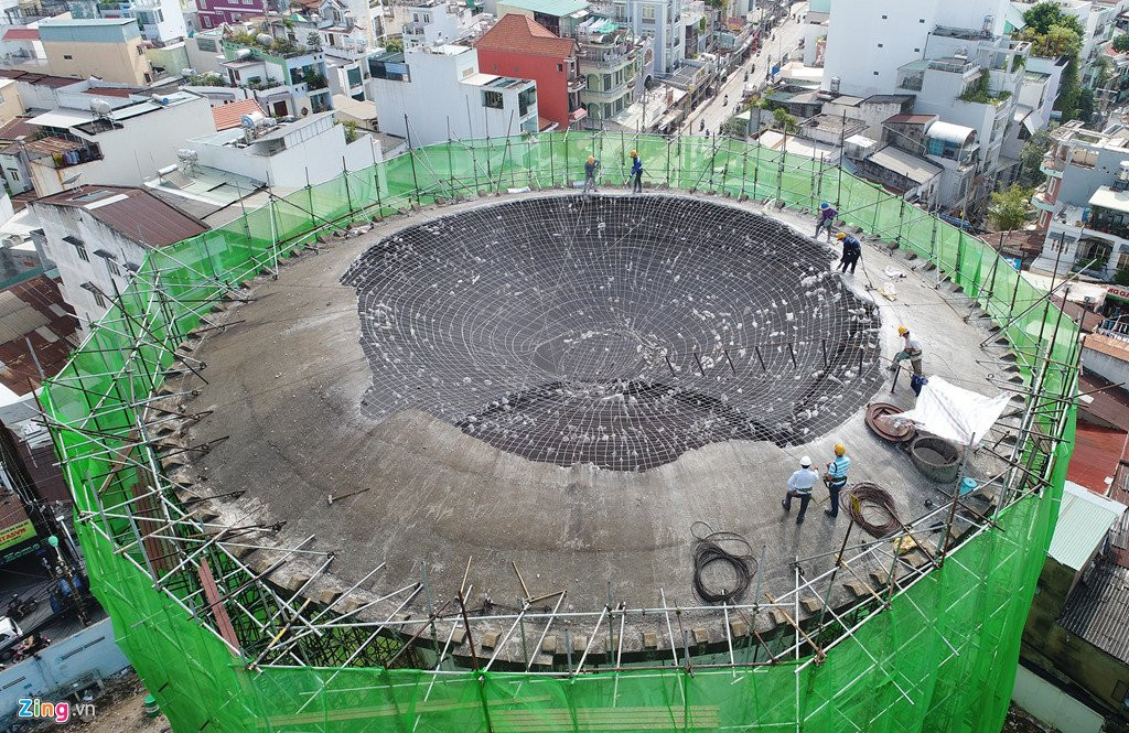 Ben trong thuy dai khong lo dang thao do o Sai Gon hinh anh 3