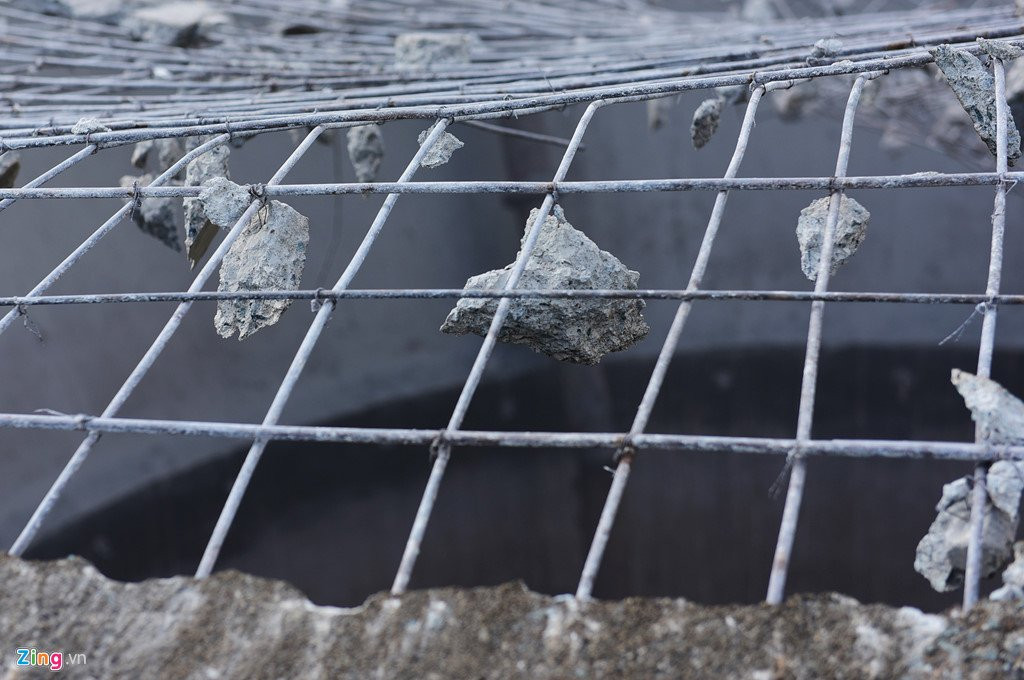 Ben trong thuy dai khong lo dang thao do o Sai Gon hinh anh 7