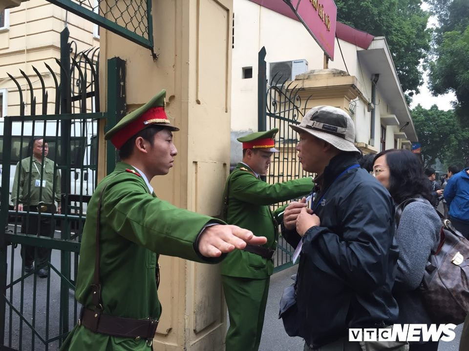 26638273_972098866277516_893635547_n