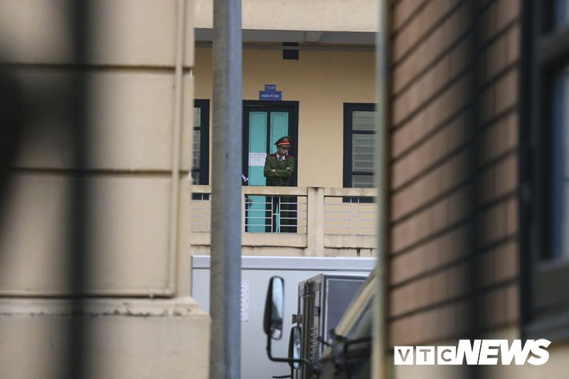 26696878_1420559768066302_1852209472_n 5