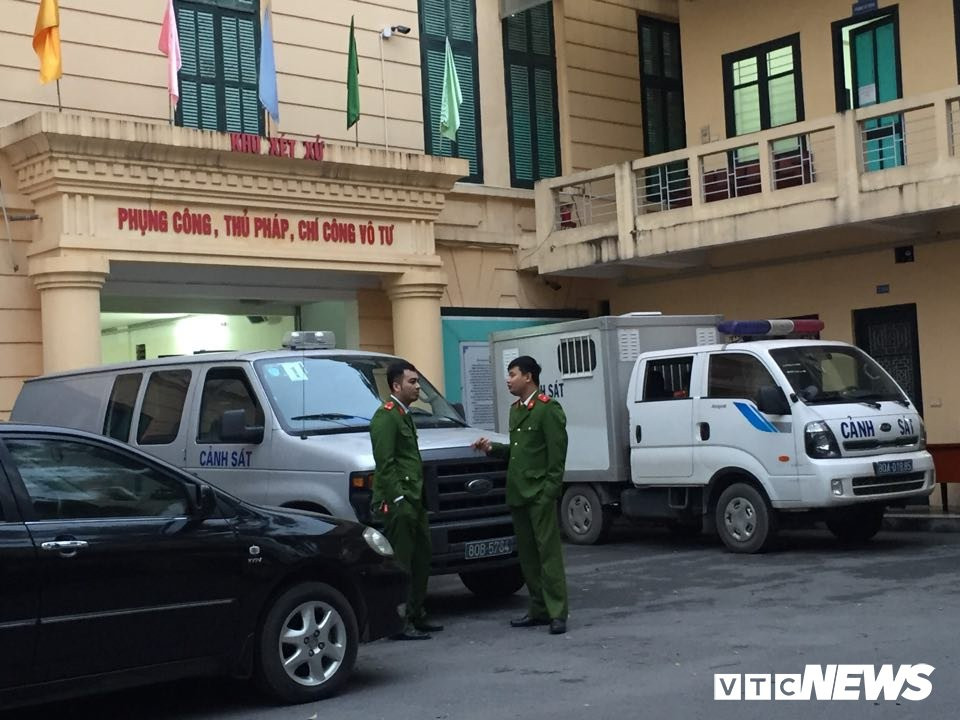 26754748_1560219770714203_1212121437_n 5