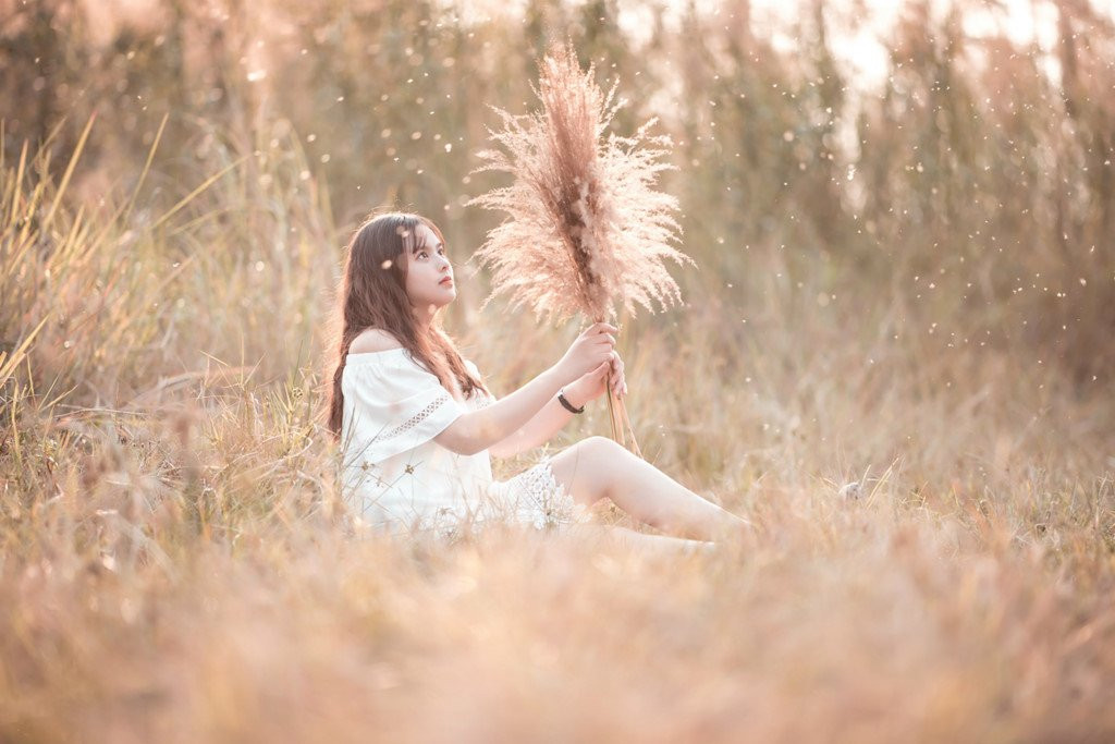 'Hot girl anh ky yeu' 10X thuong bi nham la gai Tay hinh anh 3