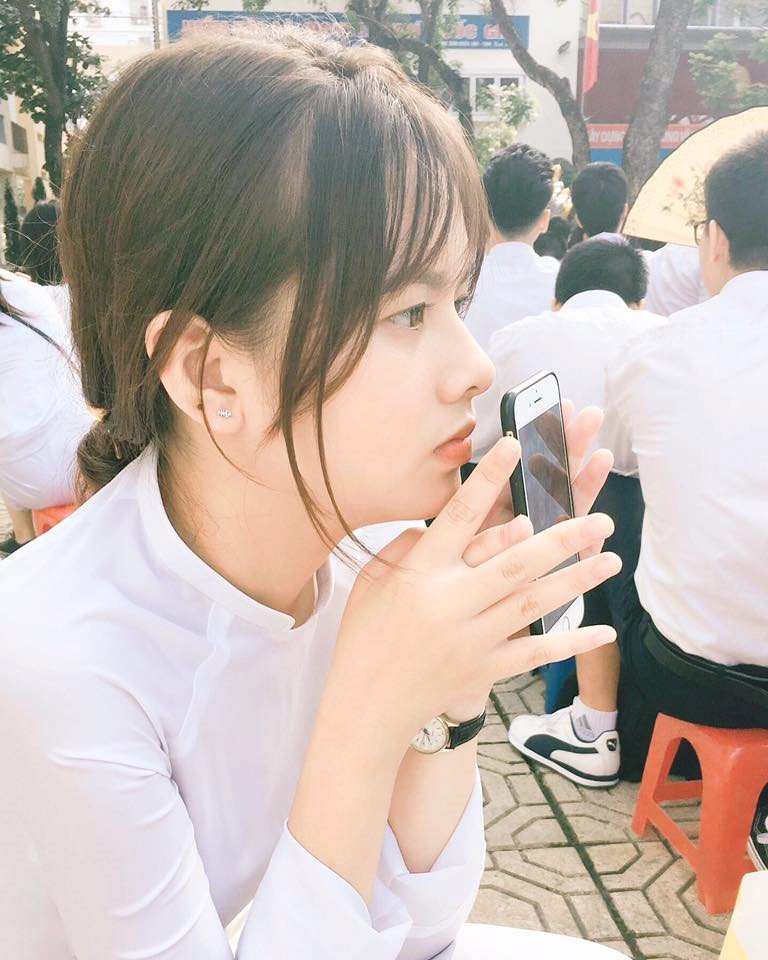 'Hot girl anh ky yeu' 10X thuong bi nham la gai Tay hinh anh 8