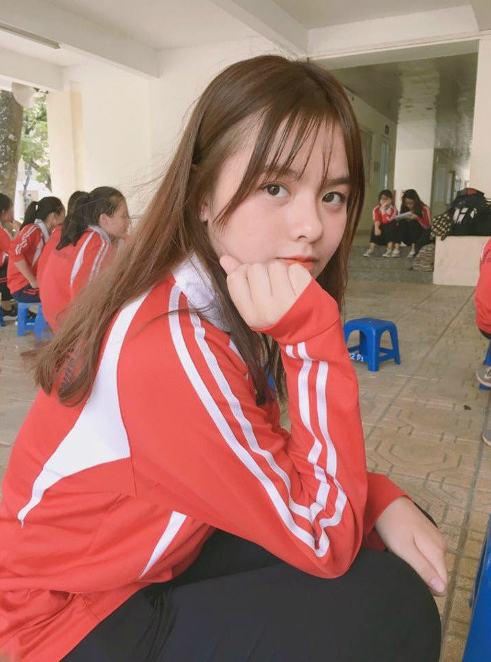 'Hot girl anh ky yeu' 10X thuong bi nham la gai Tay hinh anh 9