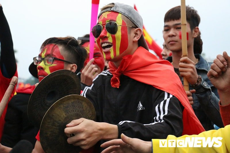 27400068_1439015769554035_951979782_n 7