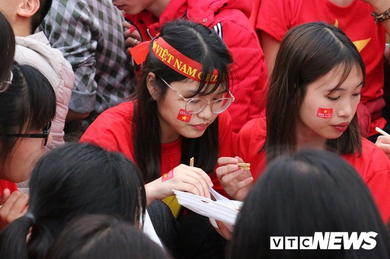 27400256_1439157732873172_298292556_n 7