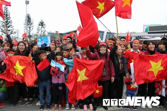 27497788_1439916606130618_1128889623_n 11