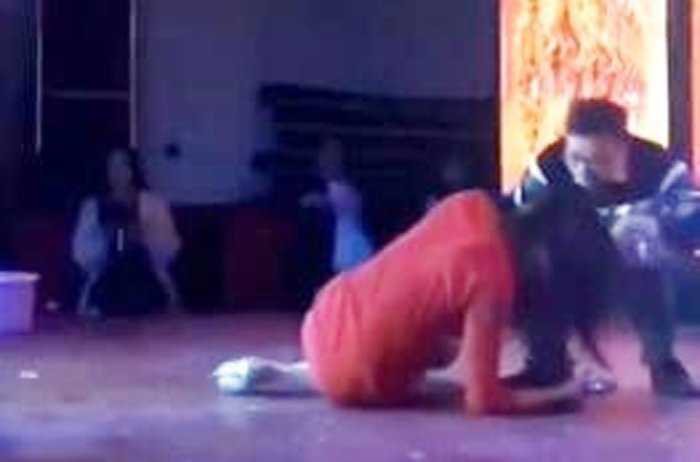 8c1cb58cb5774ea7829d0dd7241329af-1940001 4