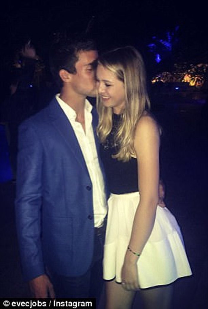 48e0ad55000005785350079imagea22_1517754760095-17363412 24