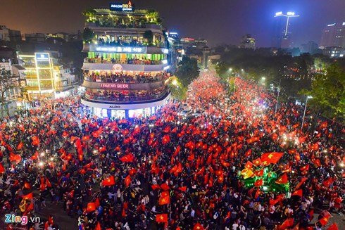 an_mung_chien_thang_mvnd