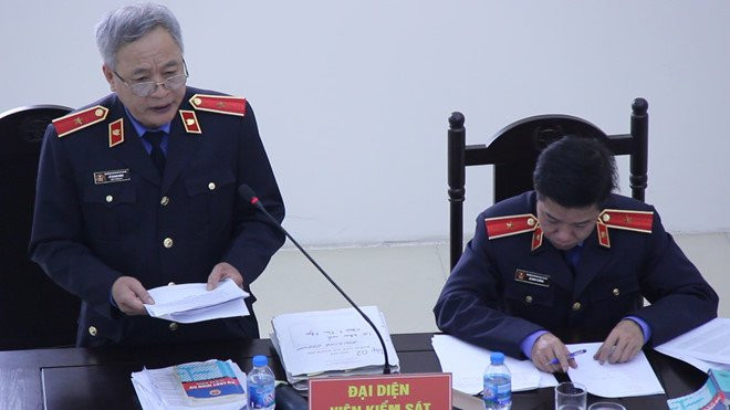 VKSND: Bi cao Chau Thi Thu Nga da lua doi khach hang hinh anh 1