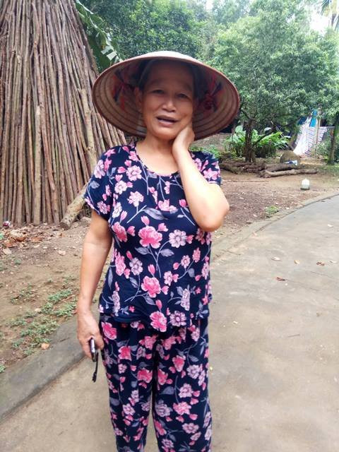  Bà Trần Thị Hiên, mẹ nạn nhân kể lại sự việc. 