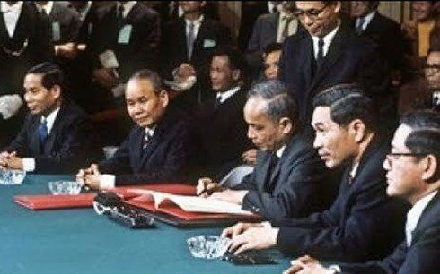 vo_van_sung_lam_lai_eykz 3