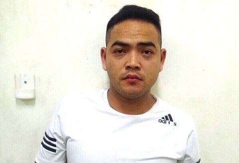 Bat khan cap tai xe taxi dam nhan vien an ninh san bay Noi Bai hinh anh 1