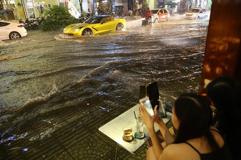 ngap-sai-gon-ngay-19-5_mxjd