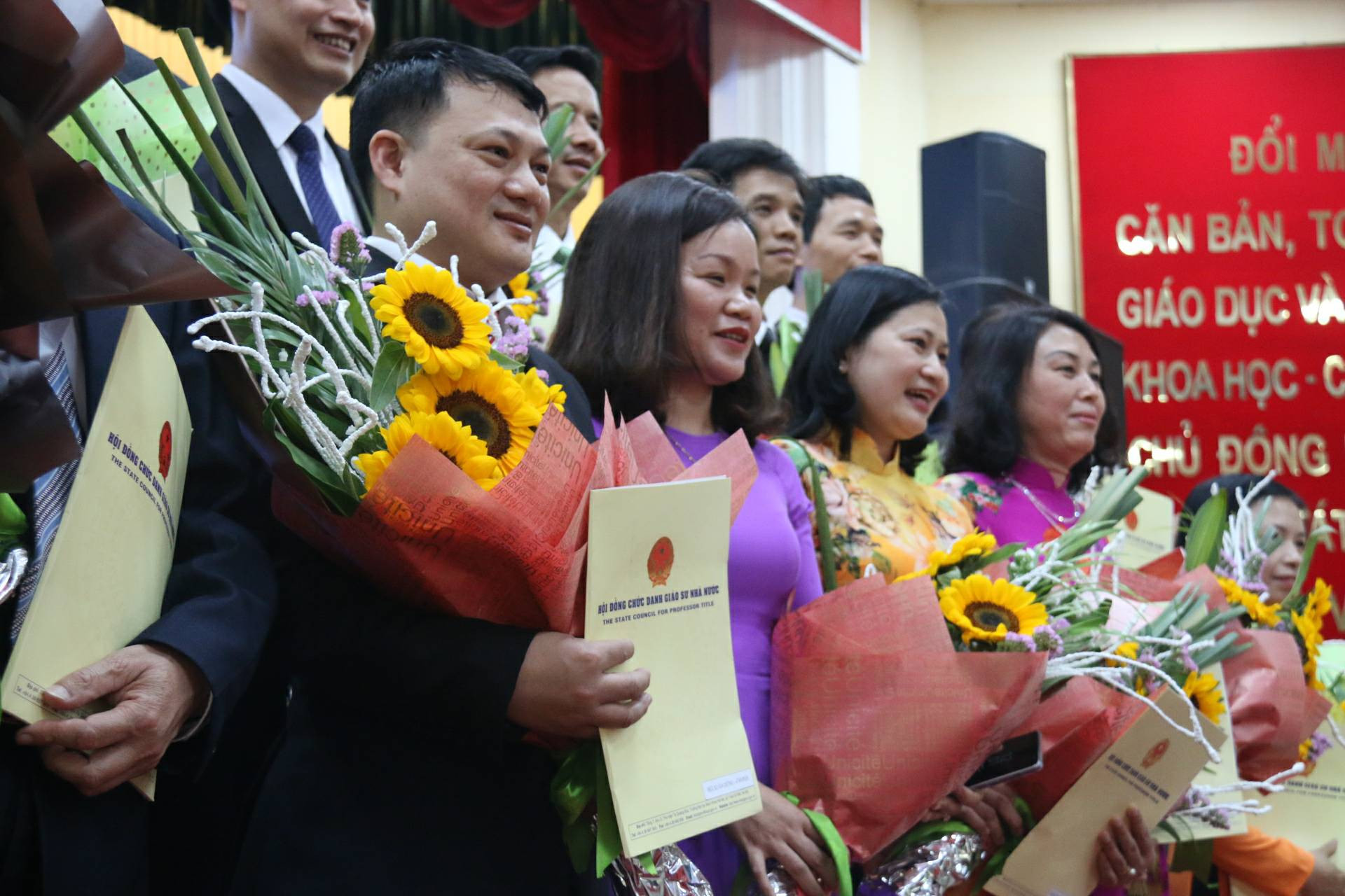 Giáo sư,phó giáo sư,Hội đồng chức danh giáo sư