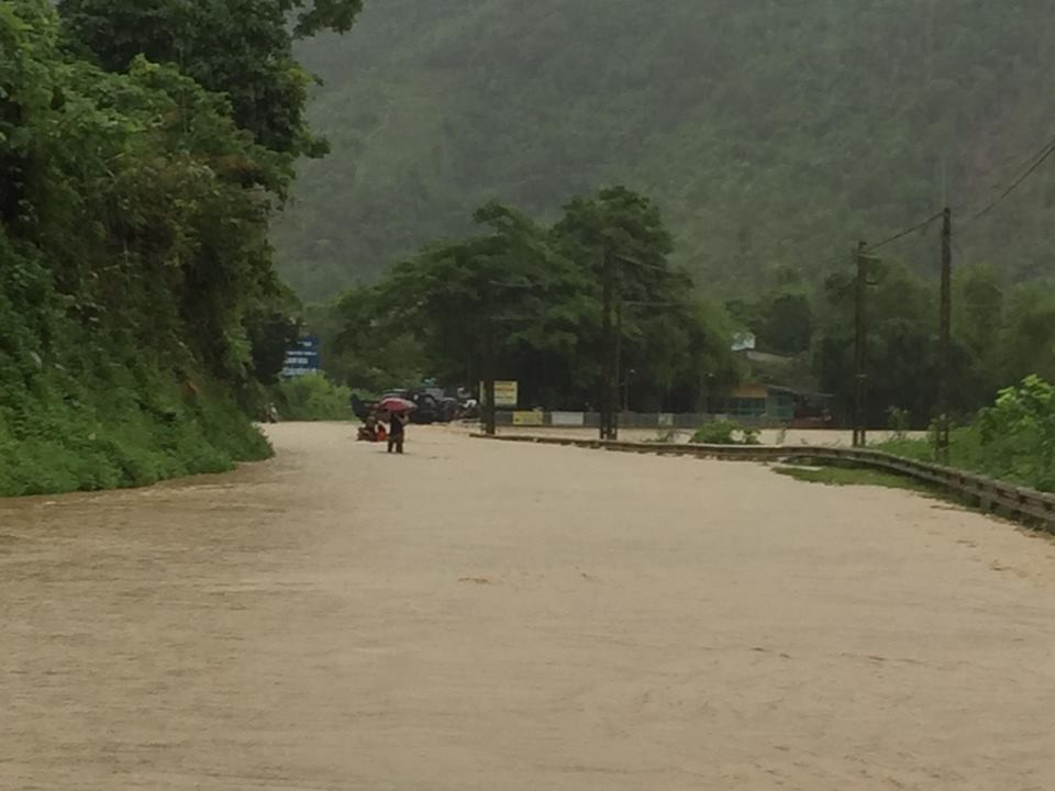 36053772_2265376023689581_478869457431691264_n