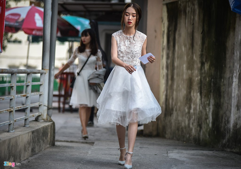 Nu si tu mac dep, linh kinh do nghe thi nang khieu vao dai hoc hinh anh 5