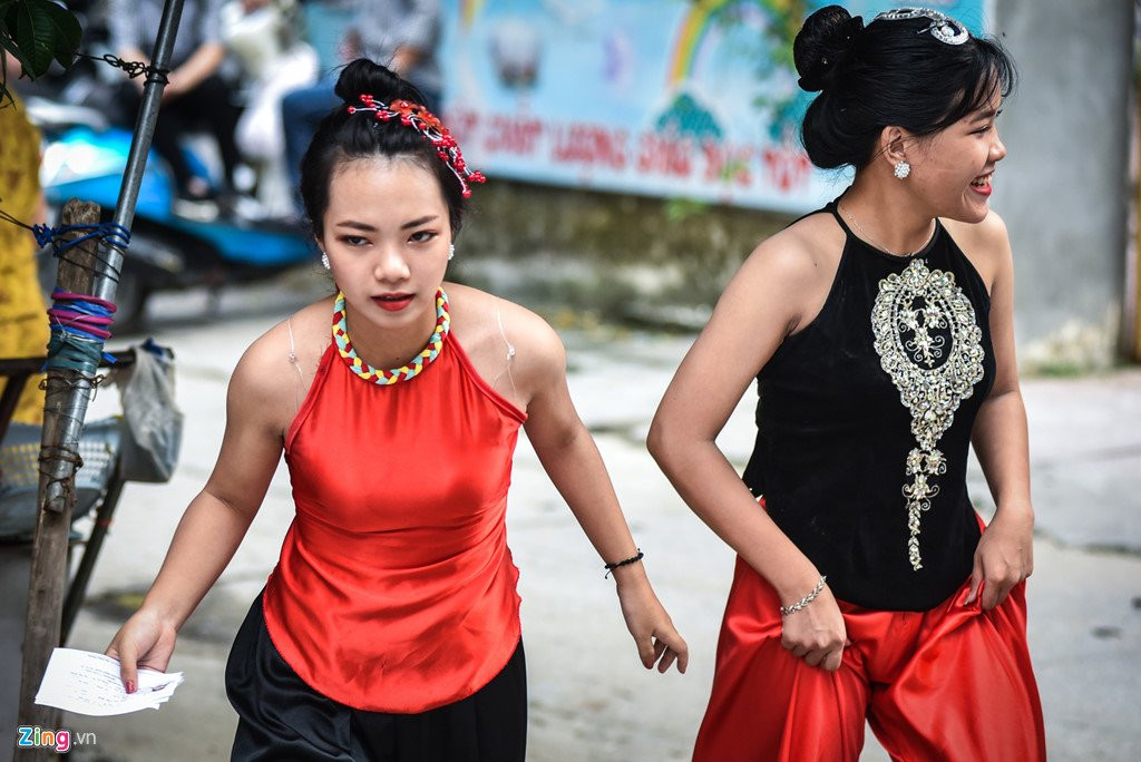 Nu si tu mac dep, linh kinh do nghe thi nang khieu vao dai hoc hinh anh 6