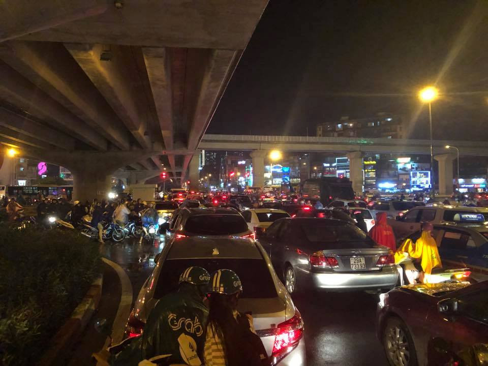 38085390_286146225477251_1757553853642833920_n 20