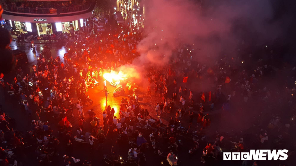 40266629_2236738223223126_7744302934971645952_n 20